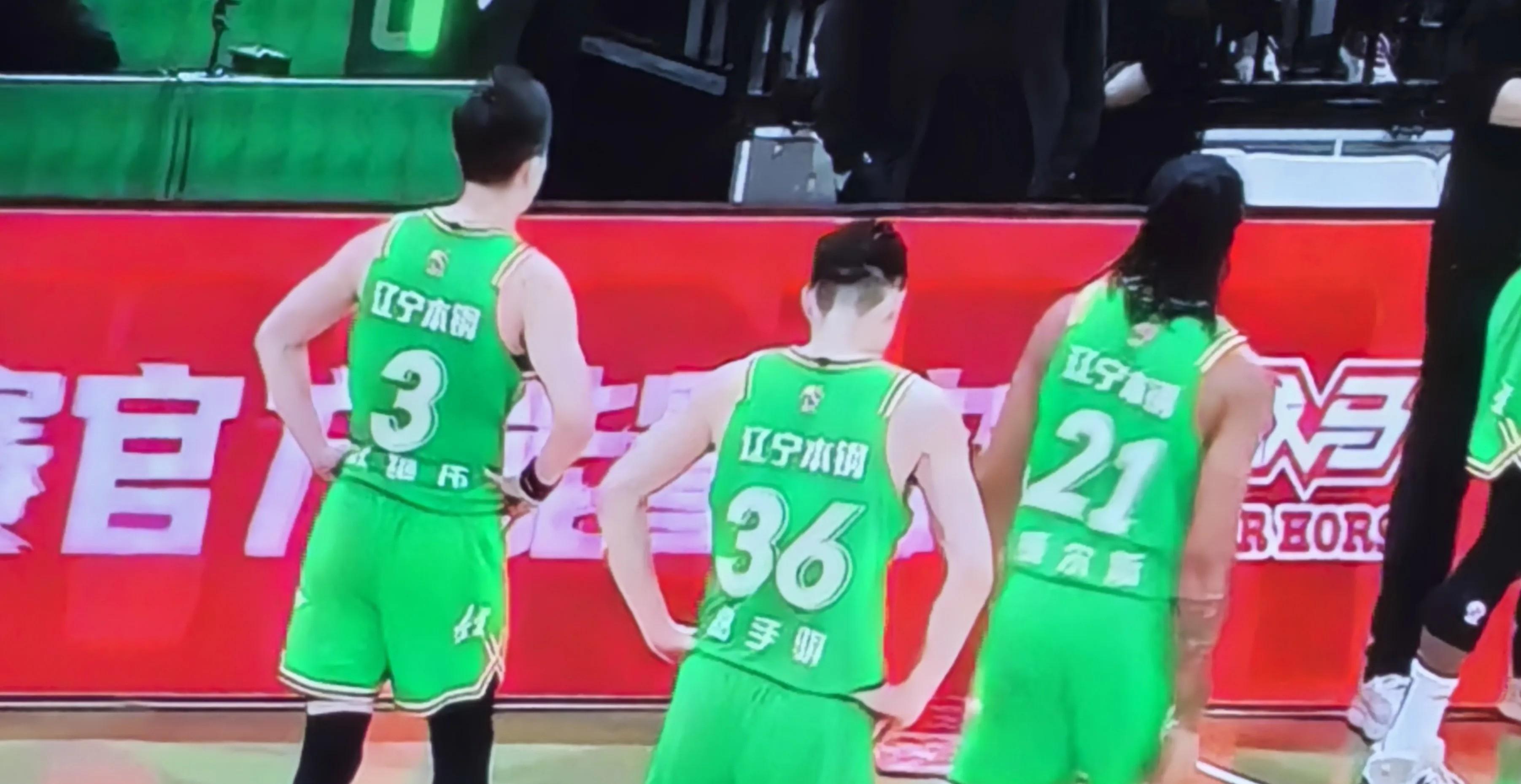 辽宁男篮稳扎稳打，取得关键胜利