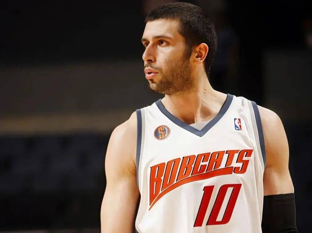 塞维利亚年轻球员获得主帅信任,表现突出 塞维利亚年轻球员获得主帅信任,表现突出