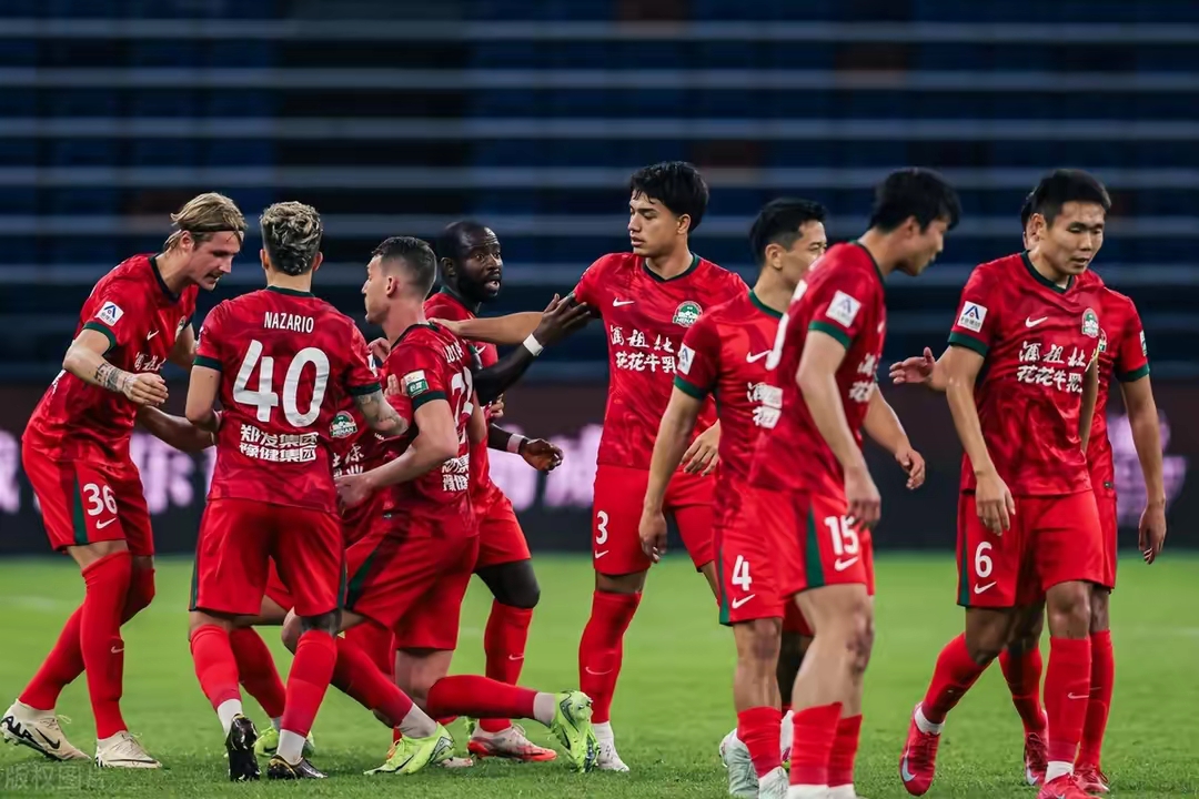 爱游戏体育下载-包含深圳佳兆业主场大胜河南建业连续两场胜利的词条