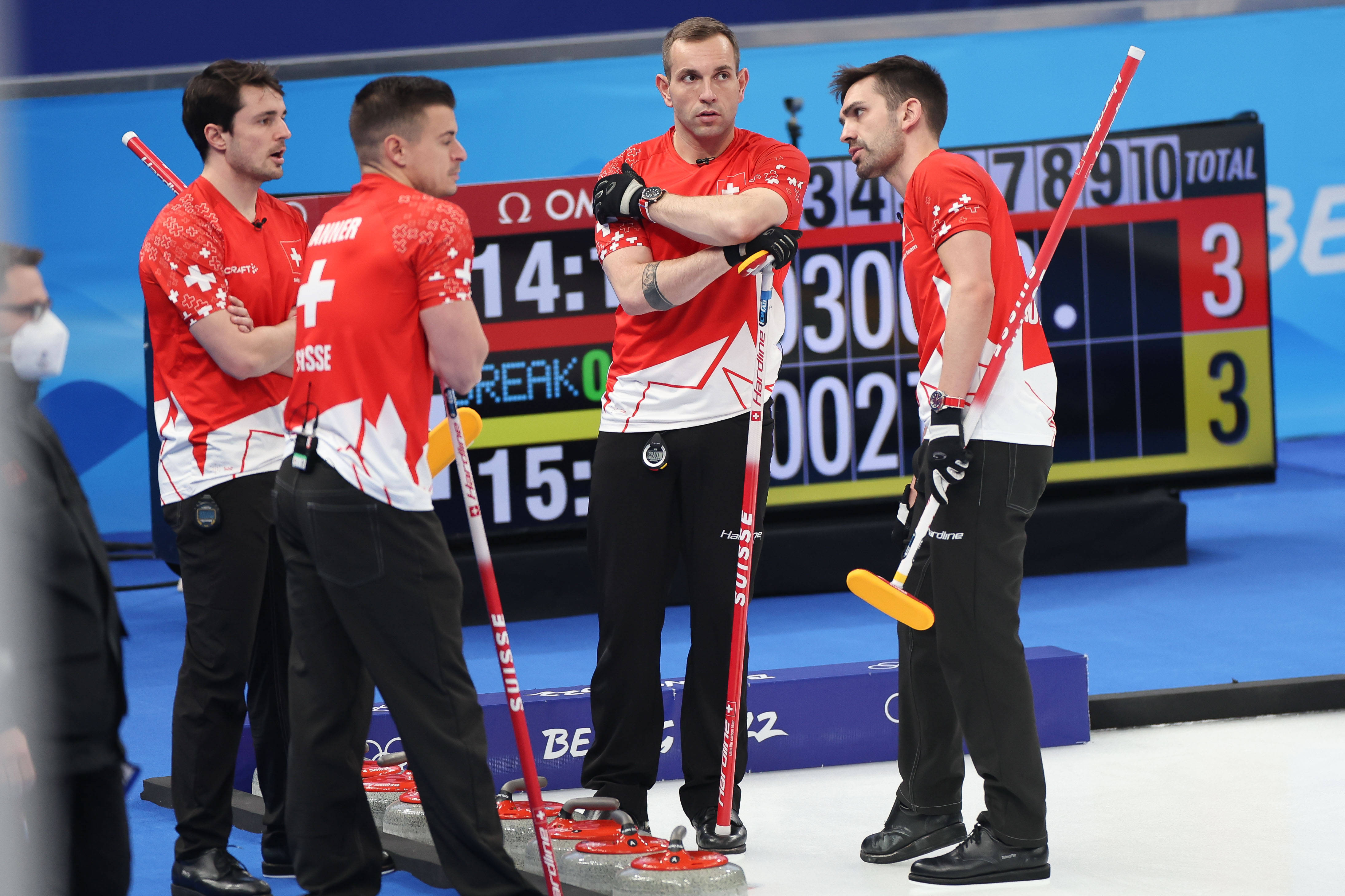 瑞士队在比赛中表现出良好团队配合