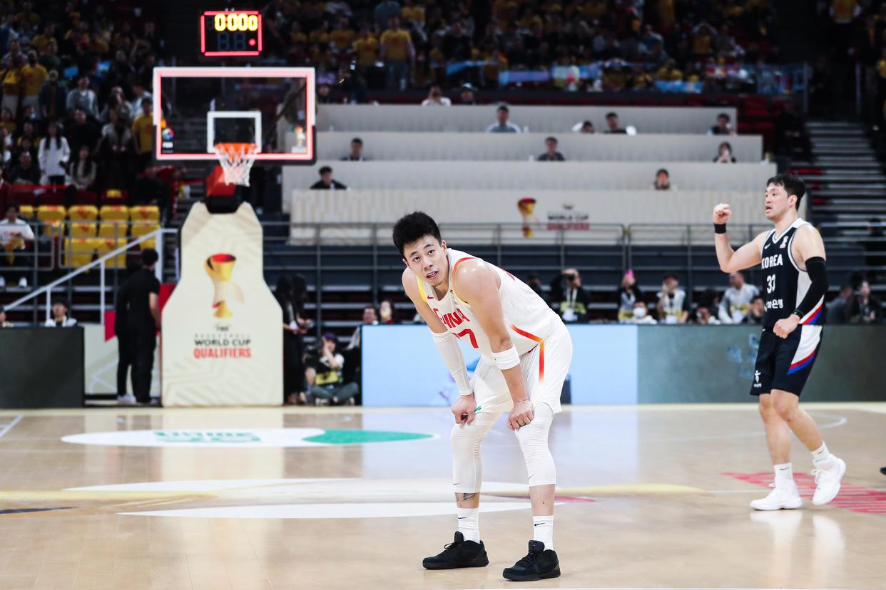 关于世界杯篮球预选赛开赛，各国队伍积极备战的信息